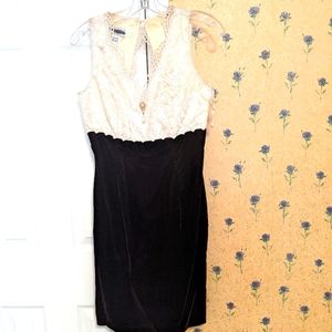 Jessica McClintock velvet black & white dress. size 7/8 junior size or size 2
